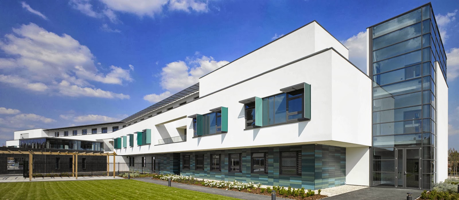 Finchley Memorial Hospital, London netMAGmedia Ltd