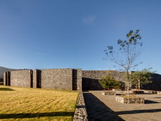 Mexican courthouse