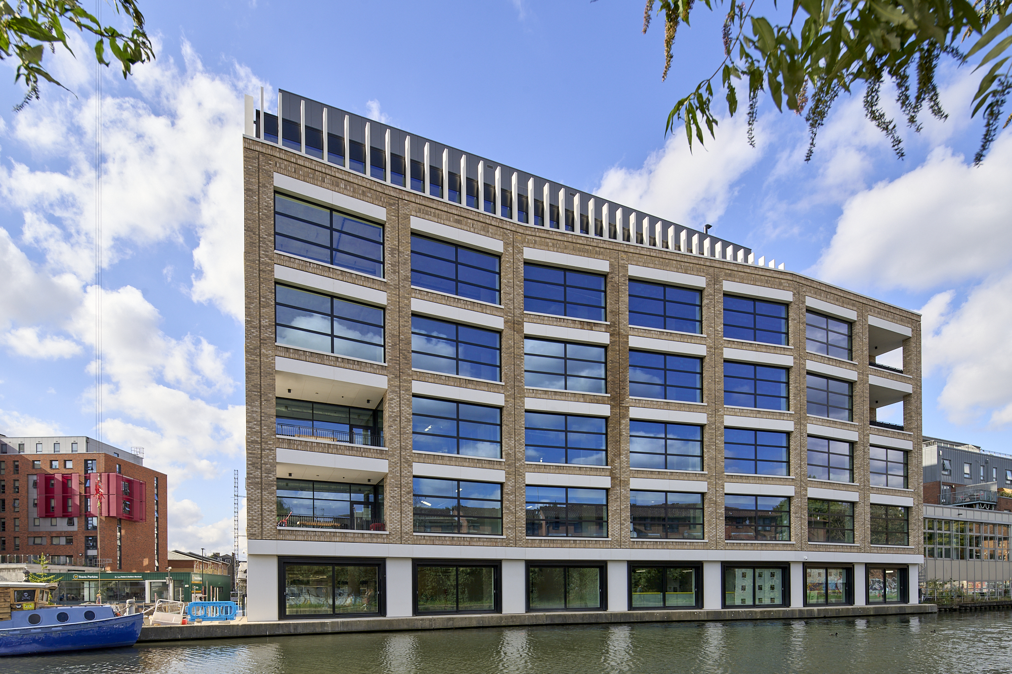 First building unveiled at landmark King Cross