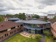 VMZINC brings attractive aesthetics and excellent durability to school projects