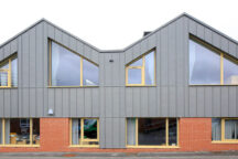 VMZINC brings attractive aesthetics and excellent durability to school projects